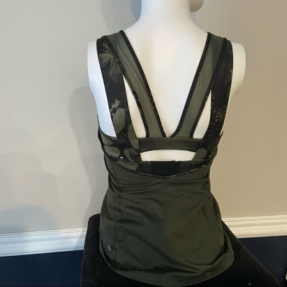 Lululemon Super Sport Tank Gator Green size 4 - Picture 4 of 8